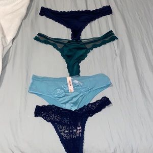 Victoria secret underwear (4 pairs)